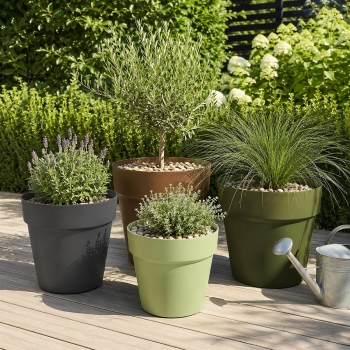 Naturals Contemporary Plastic Planters